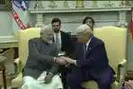 Trump Klaim India Bakal Beli Minyak Venezuela dan Tinggalkan Pasokan Iran