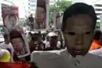 Demo Desak KPK Periksa Romahurmuziy