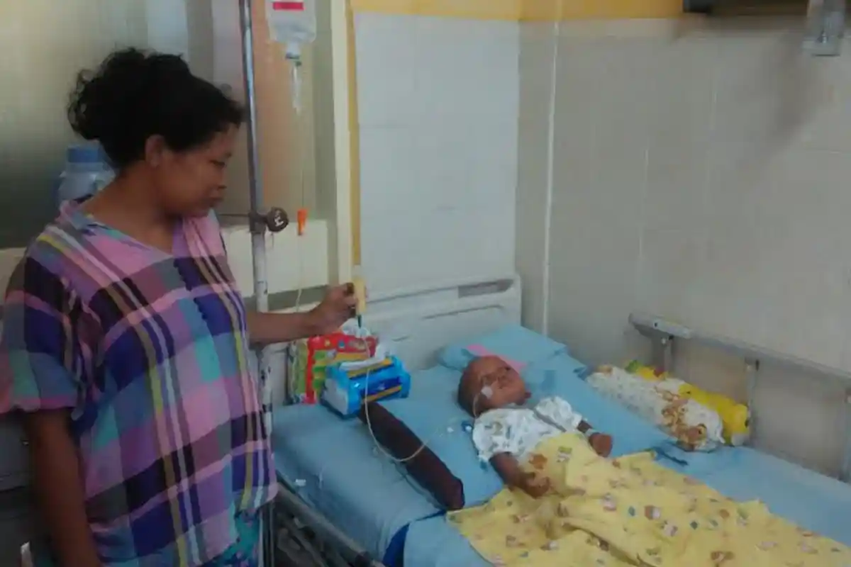 Semua Berawal dari Peyek, Keluarga Miskin Ini Mendapat Tagihan Rp100 Juta! Berikut Cerita Lengkapnya