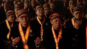 Ilustrasi-abdi-dalem-Keraton-Solo-Simak-daftar-raja-Keraton-Solo-kini-berpolemik.jpg