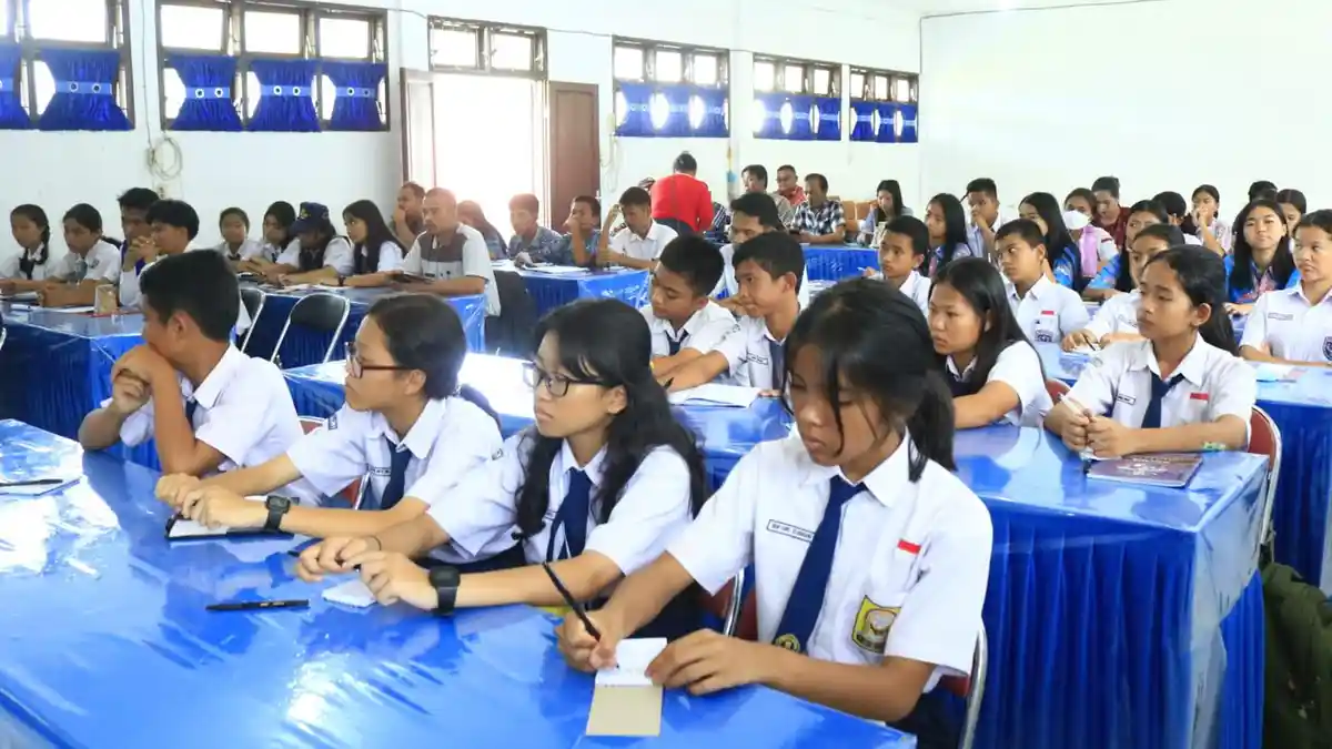 BPBD Samosir Gelar Sosialisasi KIE Rawan Bencana Dilingkungan Sekolah Se-Kecamatan Pangururan