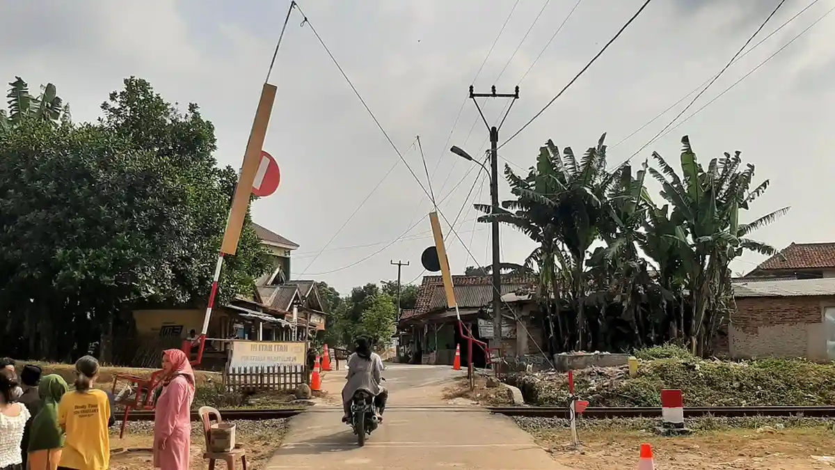 Penjaga Palang Pintu Kereta di Silebu Libatkan 4 Orang Tanpa Gaji 