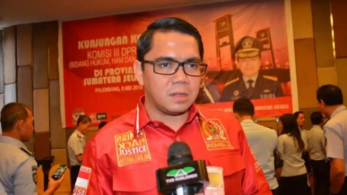 Arteria Dahlan Trending Twitter, Pernah Bentak Emil Salim dan Disebut Cucu Pendiri PKI Sumbar di ILC