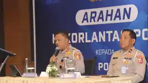 Irjen-Agus-Suryonugroho-Pesantren.jpg