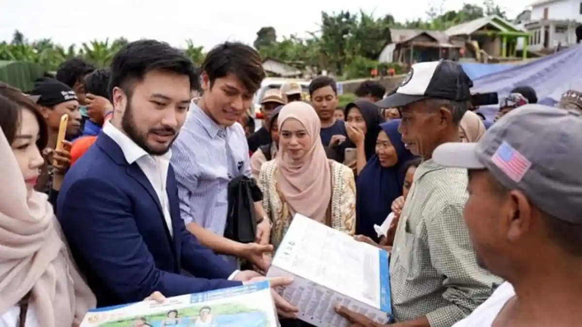 Datang ke Cianjur Gunakan Helikopter, Gaya Lesti Kejora dan Rizky Billar Disorot