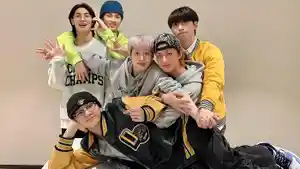 Lirik-Lagu-Walking-to-the-Moon-Xdinary-Heroes-Terjemahan-Noraehae-Meongdeun-Sesang-Da-Deullige.jpg