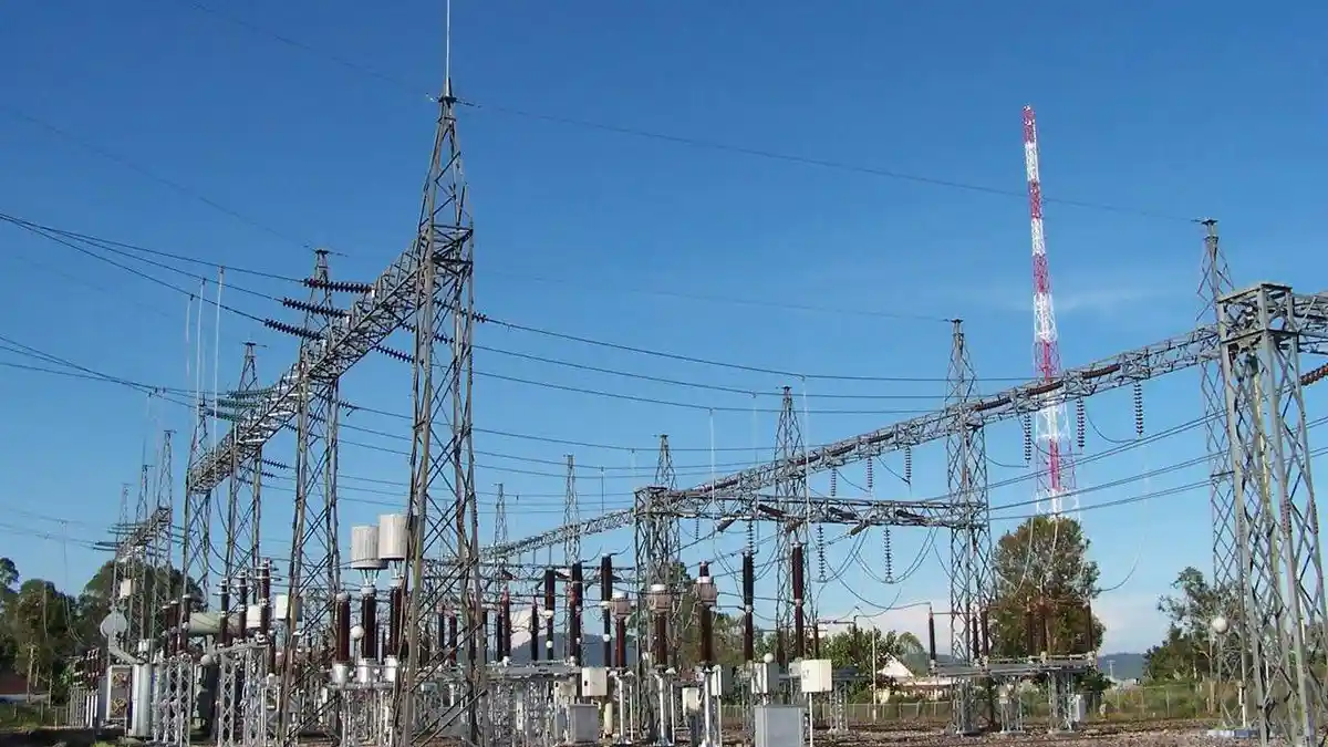 PLN Lanjutkan 34 Proyek Pembangkit Listrik yang Mangkrak
