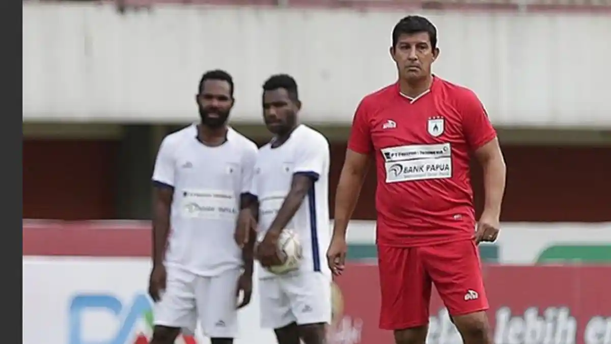 Alfredo Vera: Saya Bertekad Angkat Posisi Persipura Jayapura