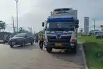 Larangan-Truk-Sumbu-Tiga.jpg