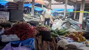 Pasar-Sidikalang-sepi-pembeli.jpg