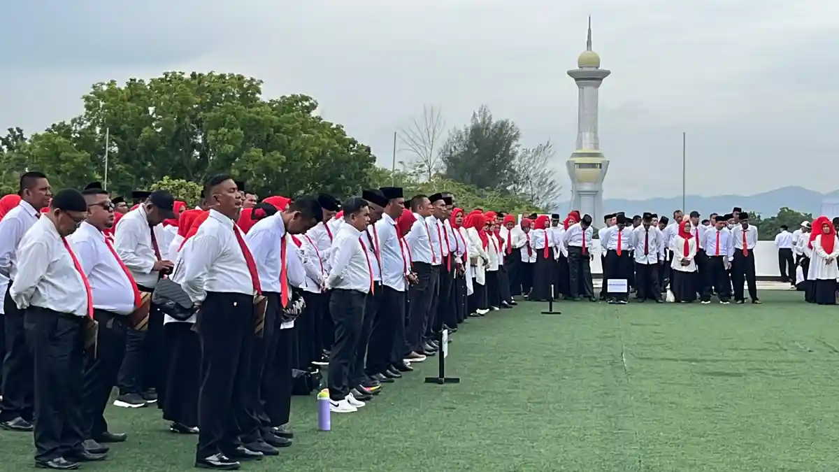 976 RT dan RW Kendari Dikukuhkan, Dana TKD Turun Berimbas ke Program Rp100 Juta per Rukun Tetangga