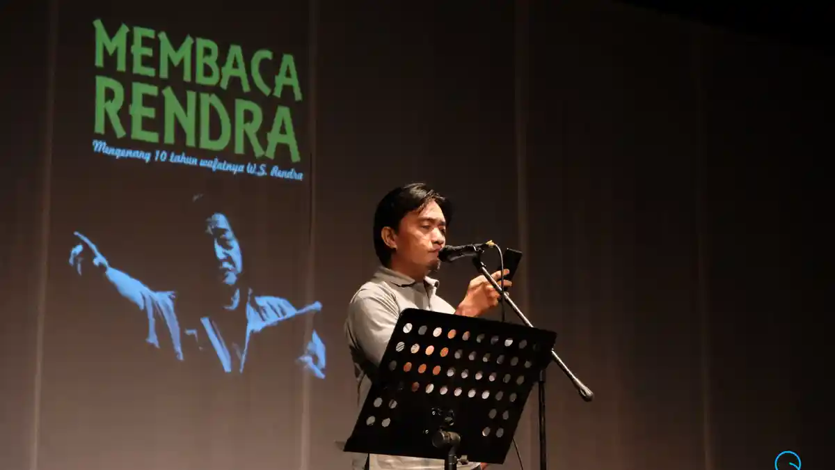 Silaturahmi Pekerja Seni di Pontianak Pada Gelaran Membaca Rendra