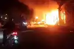 warung-kelontong-di-Dusun-Krajan-Probolinggo-ludes-terbakar.jpg