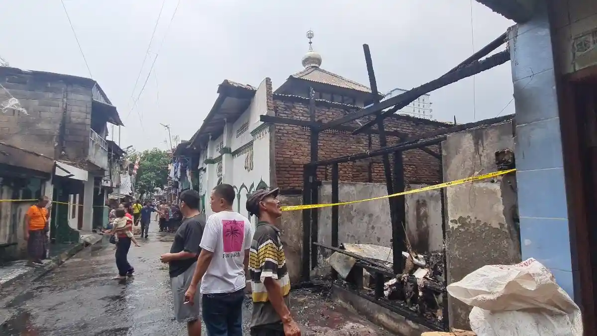 Musala Tak Terbakar di Tengah Kobaran Api di Kemayoran, Ini Penjelasan Warga