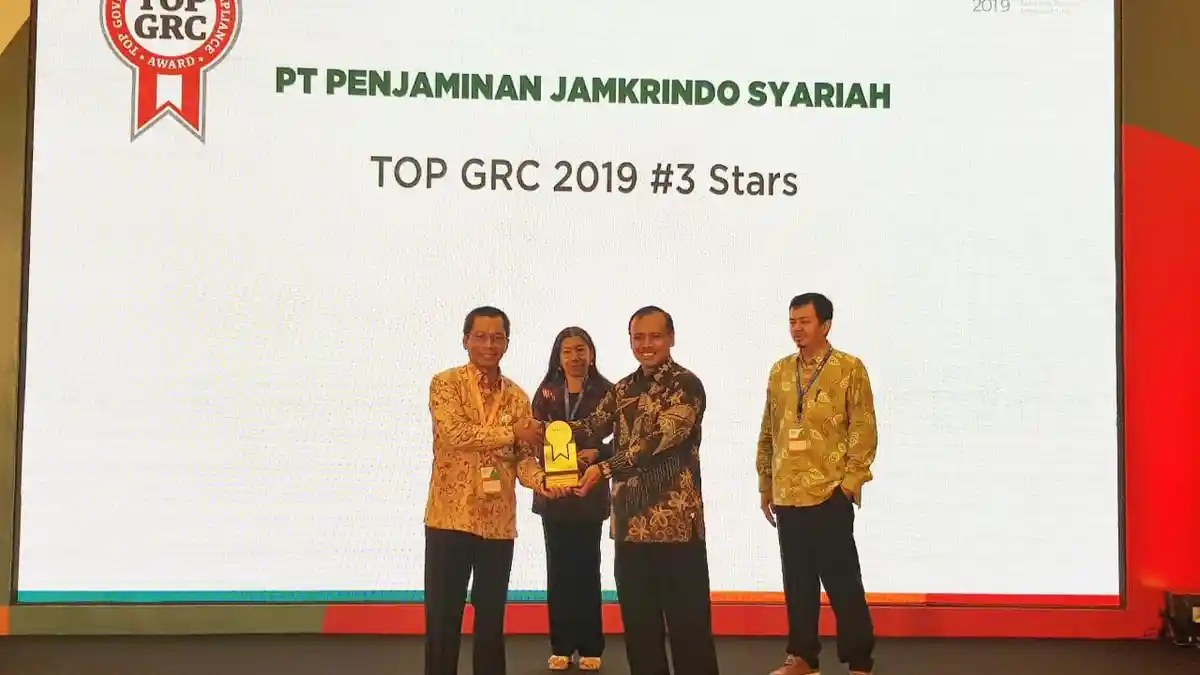 Jamkrindo Syariah Sabet Penghargaan TOP GRC 2019