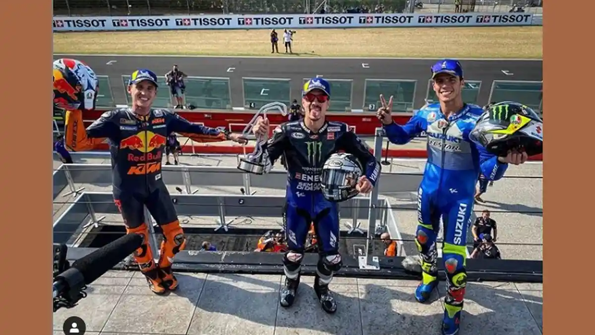 Maverick Vinales Juara MotoGP Emilia Romagna 2020, Rossi Apes Tak Mampu Sampai Finish