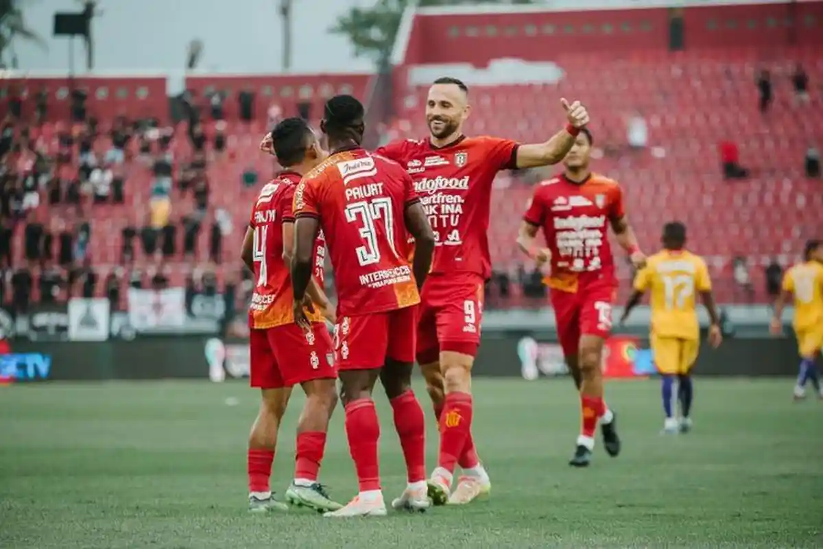 Bali United Kalahkan Arema FC dengan Skor 3-1