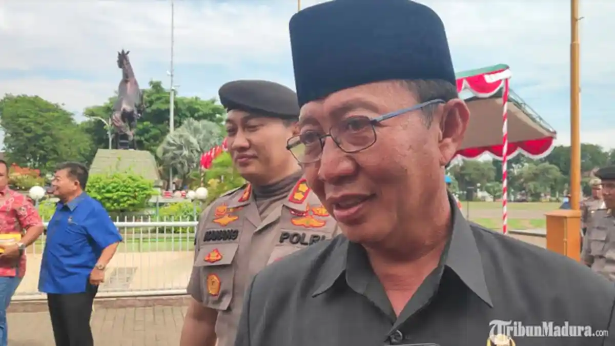 Bupati Fathul Huda Siap Masukan Kontraktor Nakal ke Daftar Hitam Jika Tak Profesional Bekerja