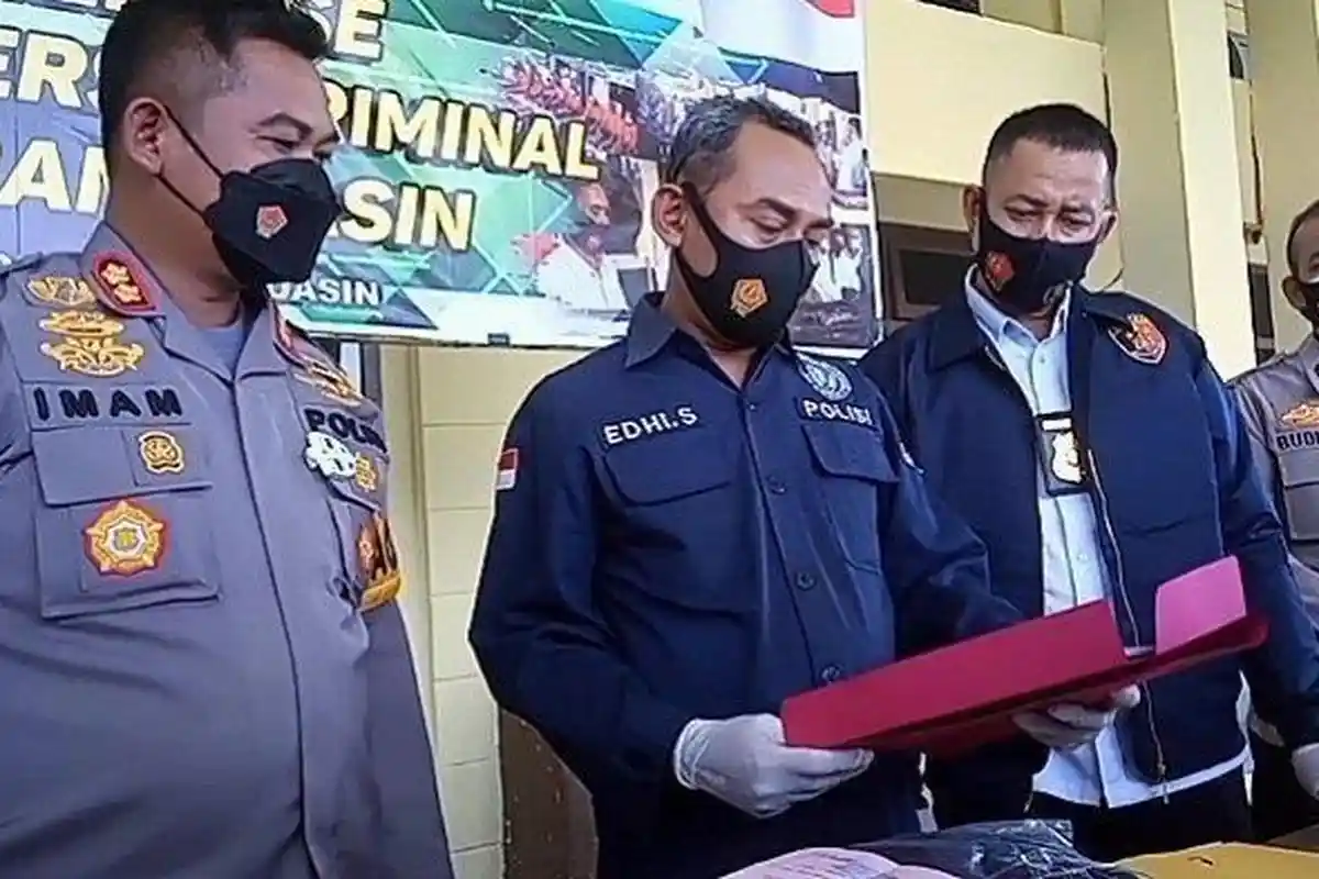 30 MENIT Baku Tembak, Preman Keok, Dada Aipda Diterjang Peluru:2 Warga Terkena Peluru Nyasar