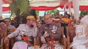 Adnan-Purichta-dan-Gubernur.jpg
