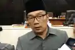 gubernur-jawa-barat-ridwan-kamil-ikut-rapid-test.jpg