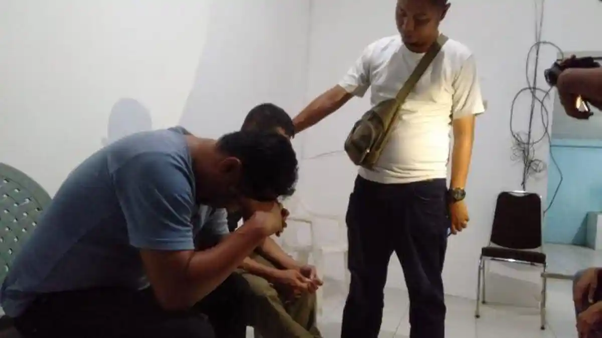Dua Oknum Pol PP Pesta Sabu di Kantor DPRD Metro Diamankan, Statusnya PNS