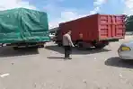 Sudah-2-Minggu-Solar-Langka-Antrean-Truk-di-SPBU-Picu-Macet-Parah-di-Jalinsum-PalembangPrabumulih.jpg