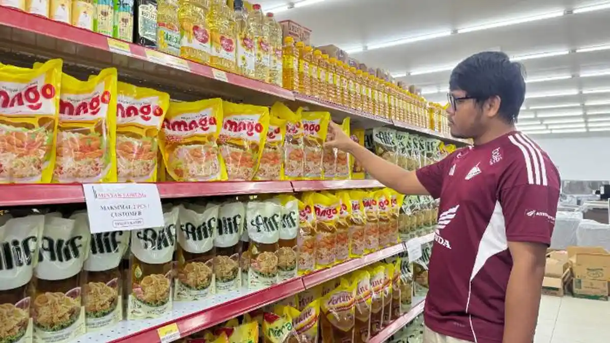 Beli Minyak Goreng Dibatasi 2 Pcs di Sidrap, Warga Mulai Khawatir Kelangkaan