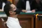 Sidang Dakwaan Irfan Widyanto