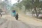 20260411_JALANAN-BERDEBU_JALANAN-aroepala-berdebu.jpg