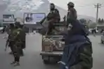 Demo Warga Afghanistan Mendukung Tindakan Pemerintahan Taliban