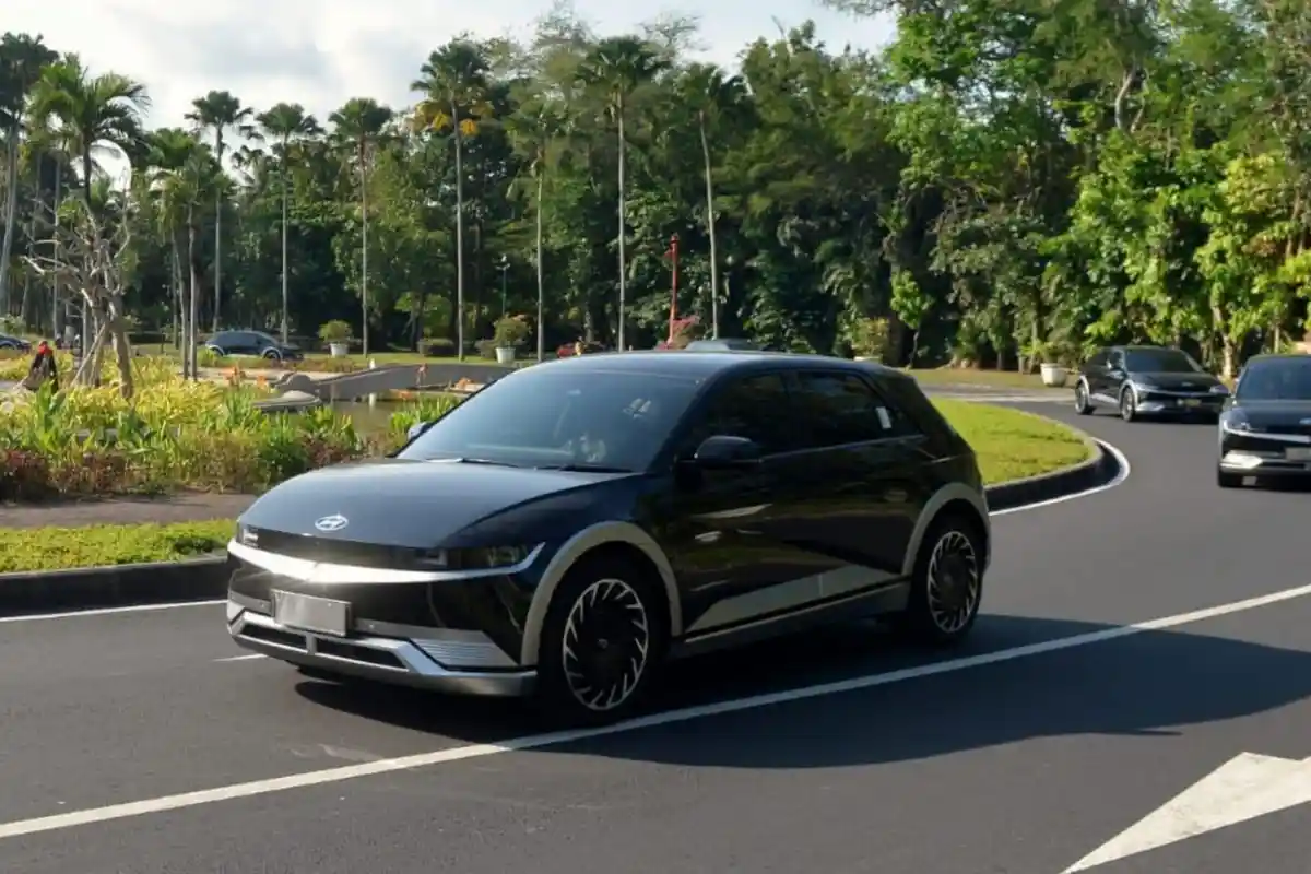 Jumlah Pembelian Kendaraan Listrik di Bali Sebanyak 5.596 Unit, Penggunaannya Masih Kecil