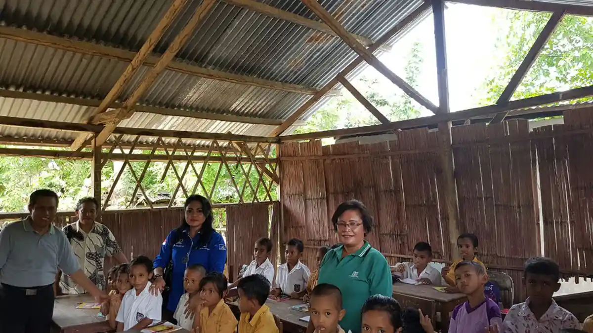 Anita Gah : SMP Negeri 17 Kota Kupang Tidak Miliki Laboratorium