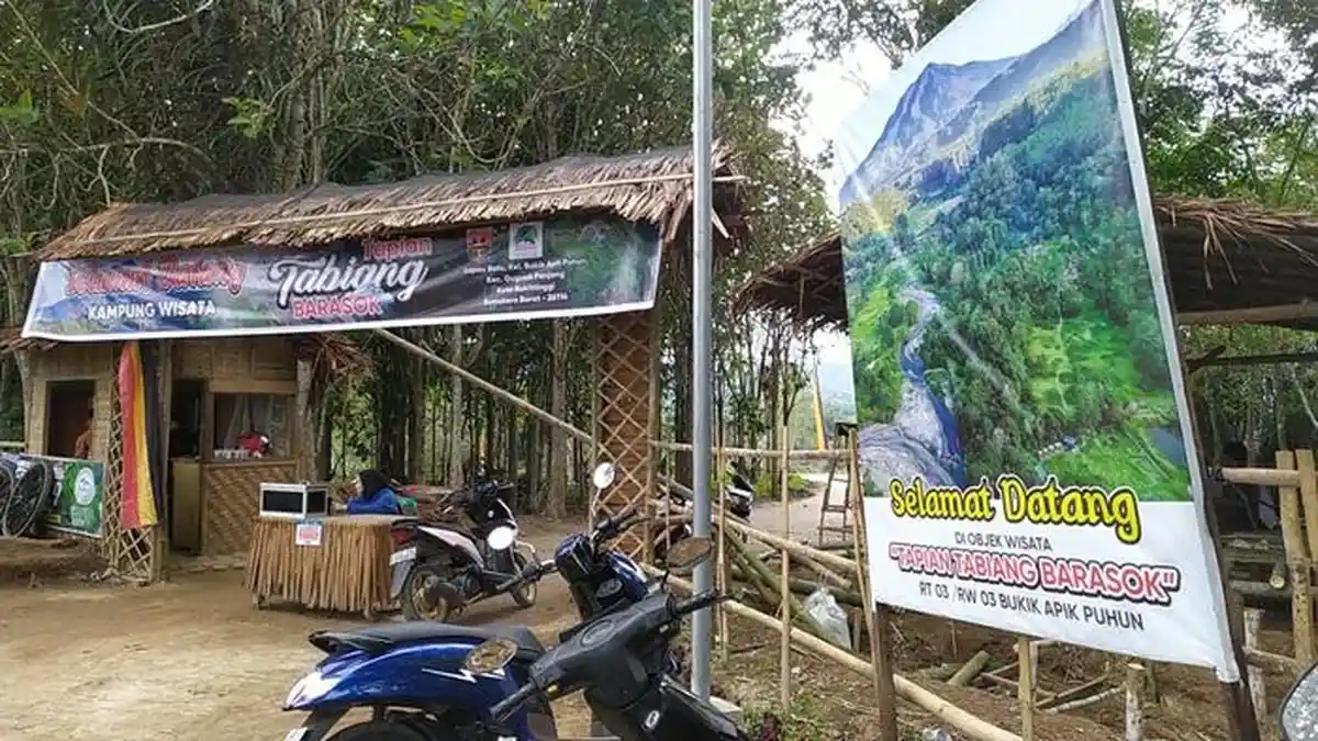 Cerita Dibalik Penamaan Objek Wisata Tapian Tabiang Barasok Bukittinggi: Tebing yang Keluarkan Asap