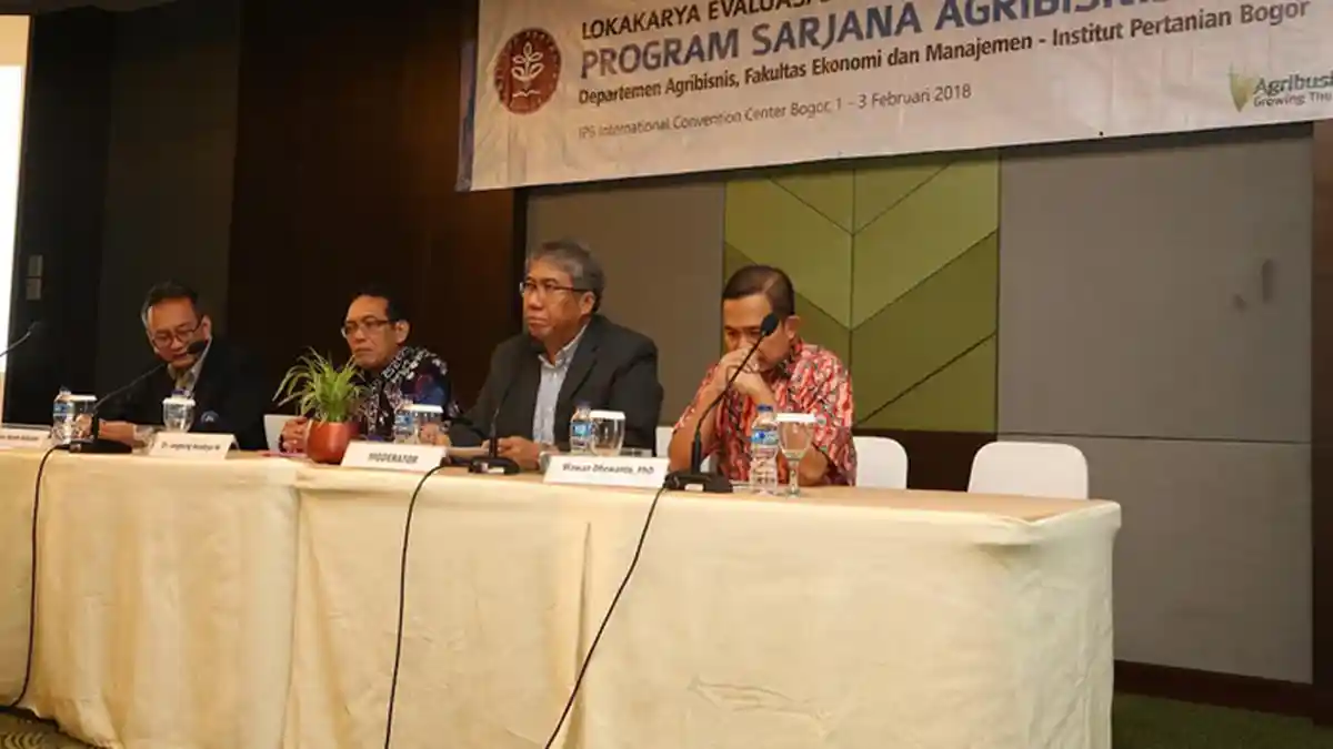Departemen Agribisnis IPB Siap Kembangkan Kurikulum Berbasis Online