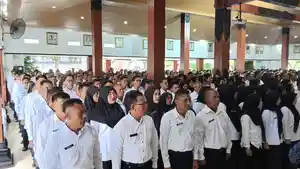 Ilustrasi-artikel-jadwal-pencairan-gaji-ke-13-ASN-di-Pemkab-Trenggalek.jpg