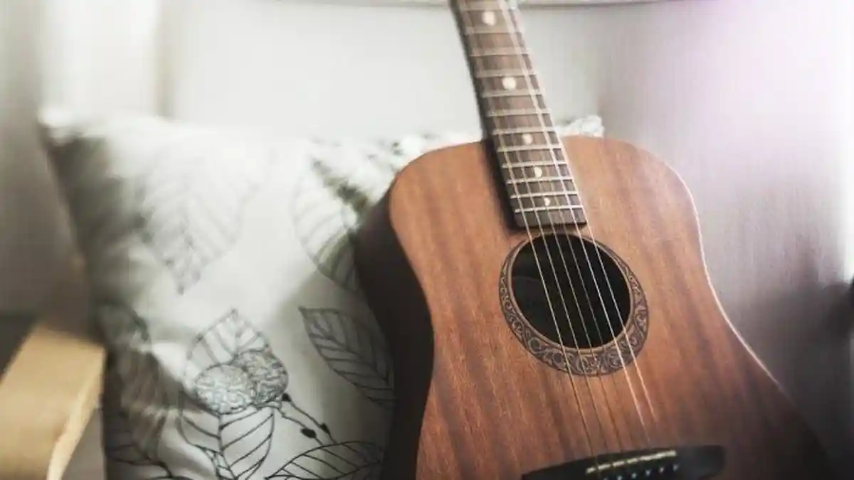 Chord Gitar dan Lirik Lagu Menikmati Kasihmu, Pakai Kunci C Lebih Mudah