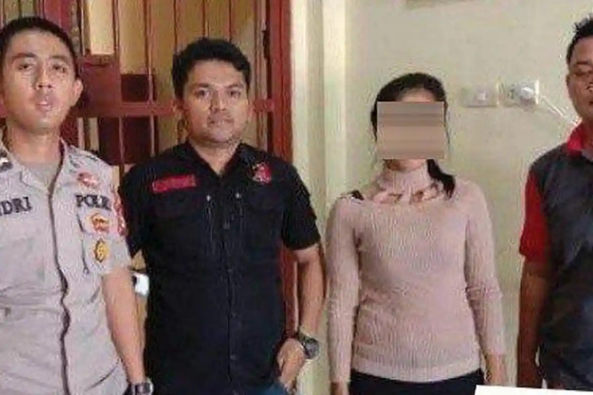 Selingkuhan Nekat dan Labrak Istri Sah Kekasihnya, Anaiaya Korban, Terancam di Bui, Begini Awalnya