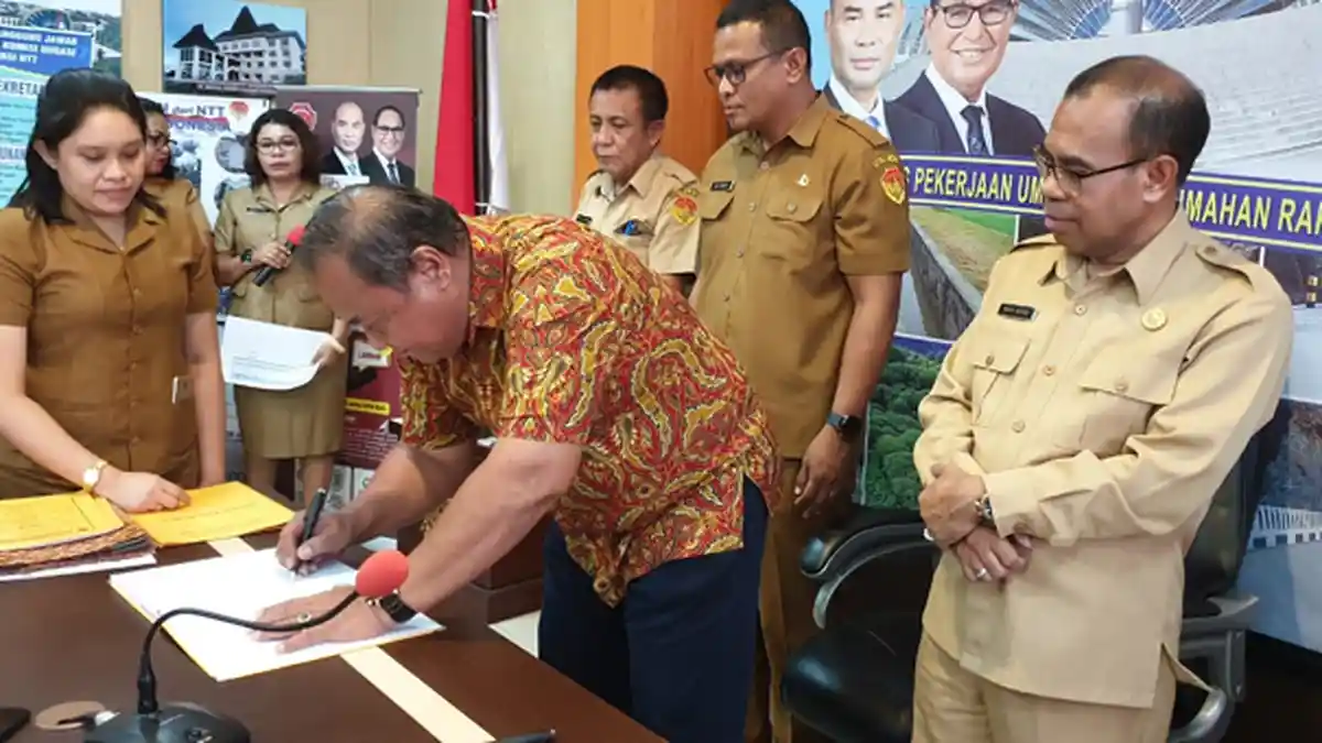 Adisti Indah Kerjakan Ruas Jalan Penunjang KSPN Komodo
