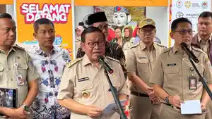 Pramono-Anung-saat-ditemui-awak-media-di-Jakarta-International-Velodrome.jpg