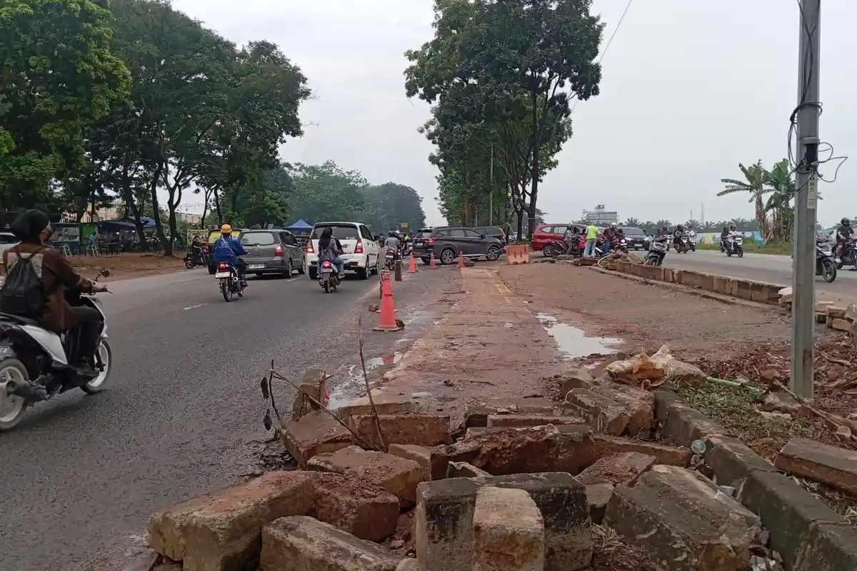 Urai Kemacetan Lalu Lintas, DBMSDA Batam Lebarkan U-Turn di Jalan R Suprapto Batuaji