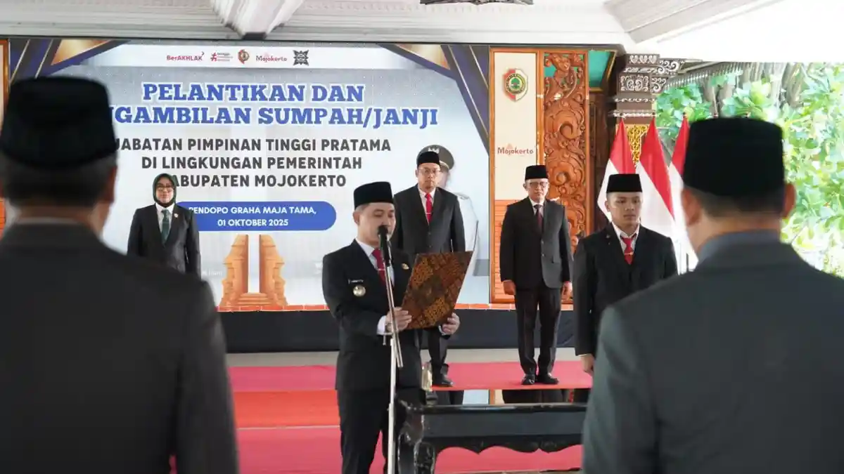 Bupati Mojokerto Gus Barra Lantik 7 Kepala OPD, Tegaskan Transparansi
