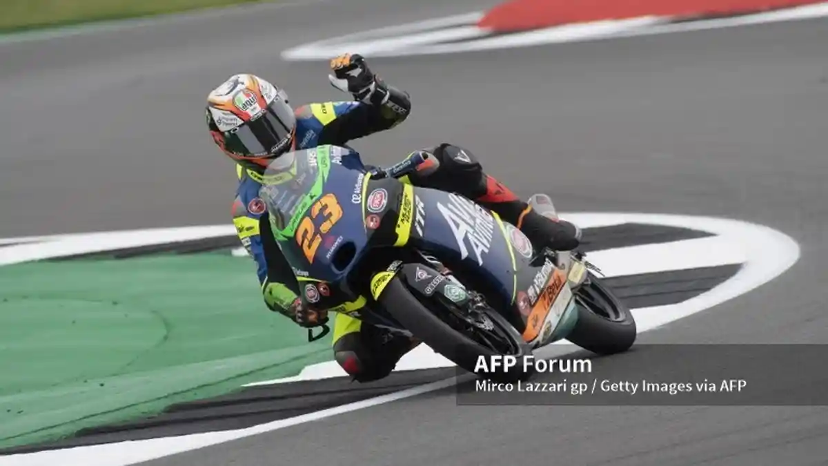 HASIL WARM Up MotoGP Inggris 2021 Lengkap di Moto3, Romano Fenati Juara? Cek Live Streaming Trans7
