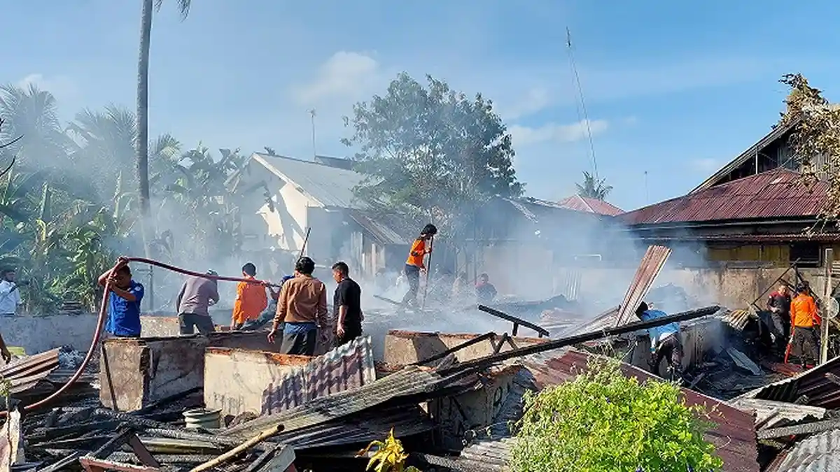 Dua Keluarga Korban Kebakaran di Langsa Baro Terpaksa Mengungsi