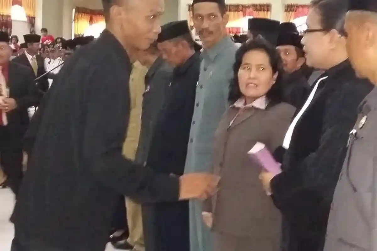 Balon Bupati Pinrang, Hamka Mahmud Ikut Dimutasi