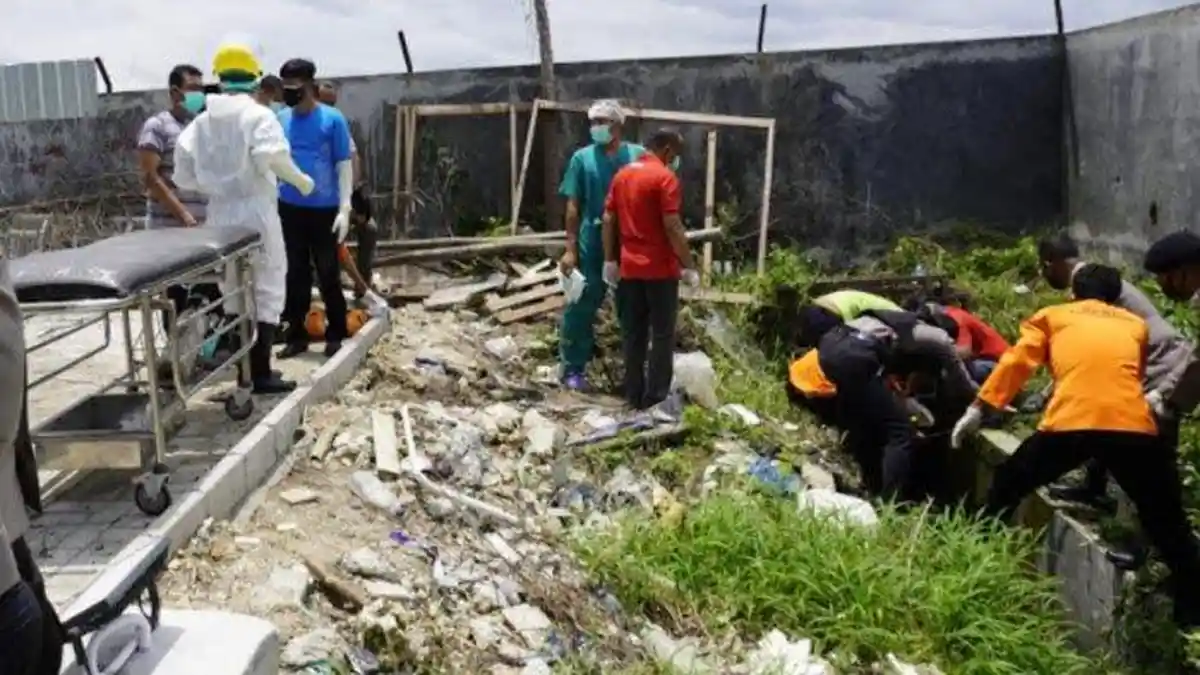 Pasien Covid-19 di Bojonegoro Kabur dan Ngumpet di Gorong-gorong, Ditangkap Lagi dengan Cara Ini