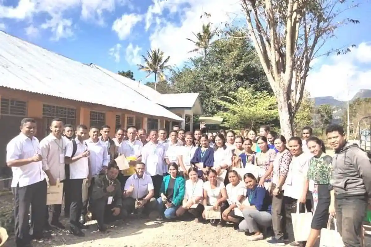 Dosen Prodi Matematika Fakultas Pertanian Unimor Gelar Pelatihan Aplikasi E-raport Microsoft Excel