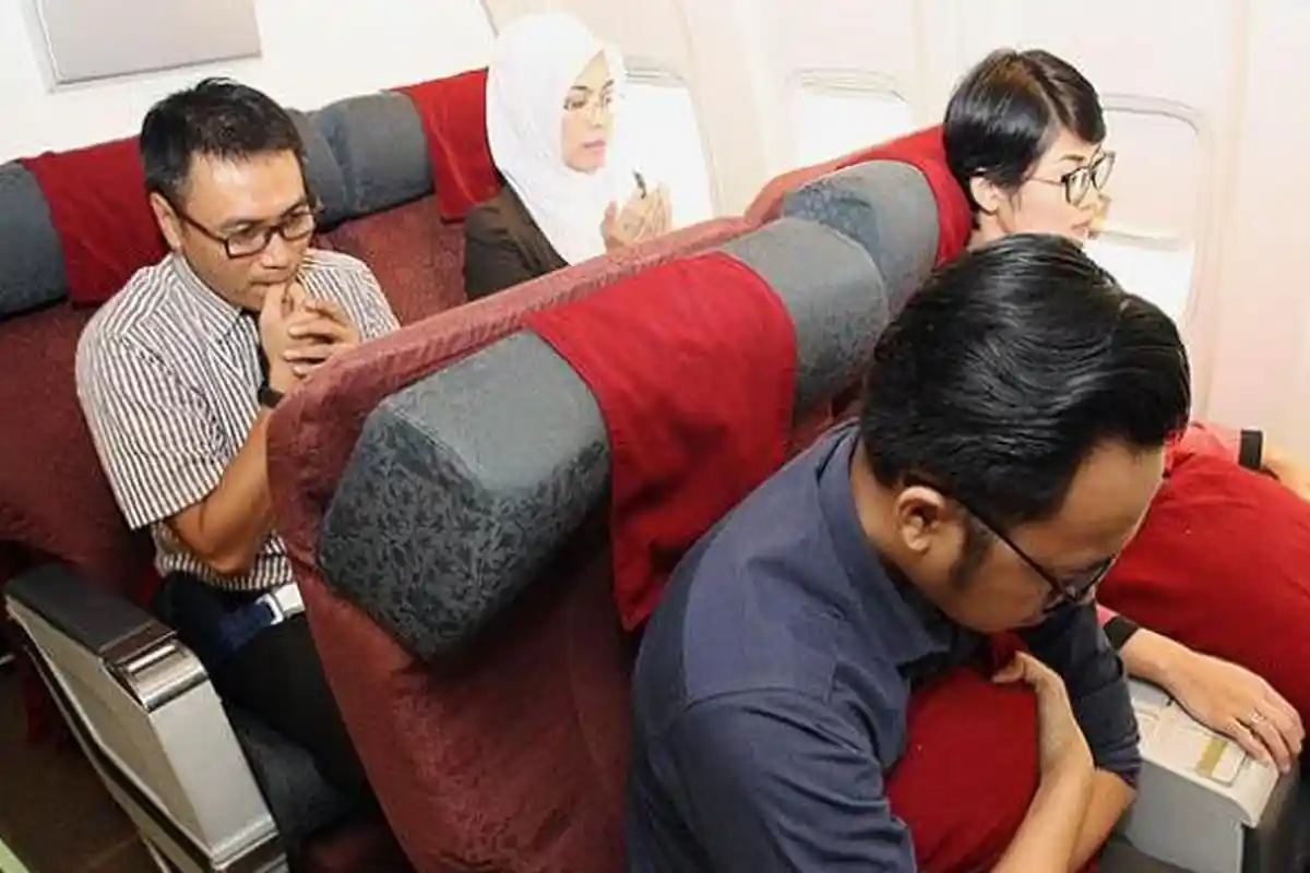 Apa yang Dilakukan Saat Pesawat yang Ditumpangi Alami Turbulensi? Simak Trik Jitunya