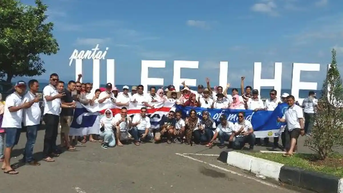 Tinggalkan KM Nol, Kadisbudpar Aceh Harap Kehadiran Id42ner Pikat Komunitas Lain - id42ner-tinggalkan-km-nol_20161229_221223.jpg