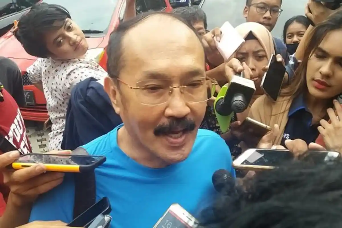 Kenapa ya Mantan Pengacara Setnov Fredrich Yunadi Tak Boleh ke Luar Negeri sama KPK?